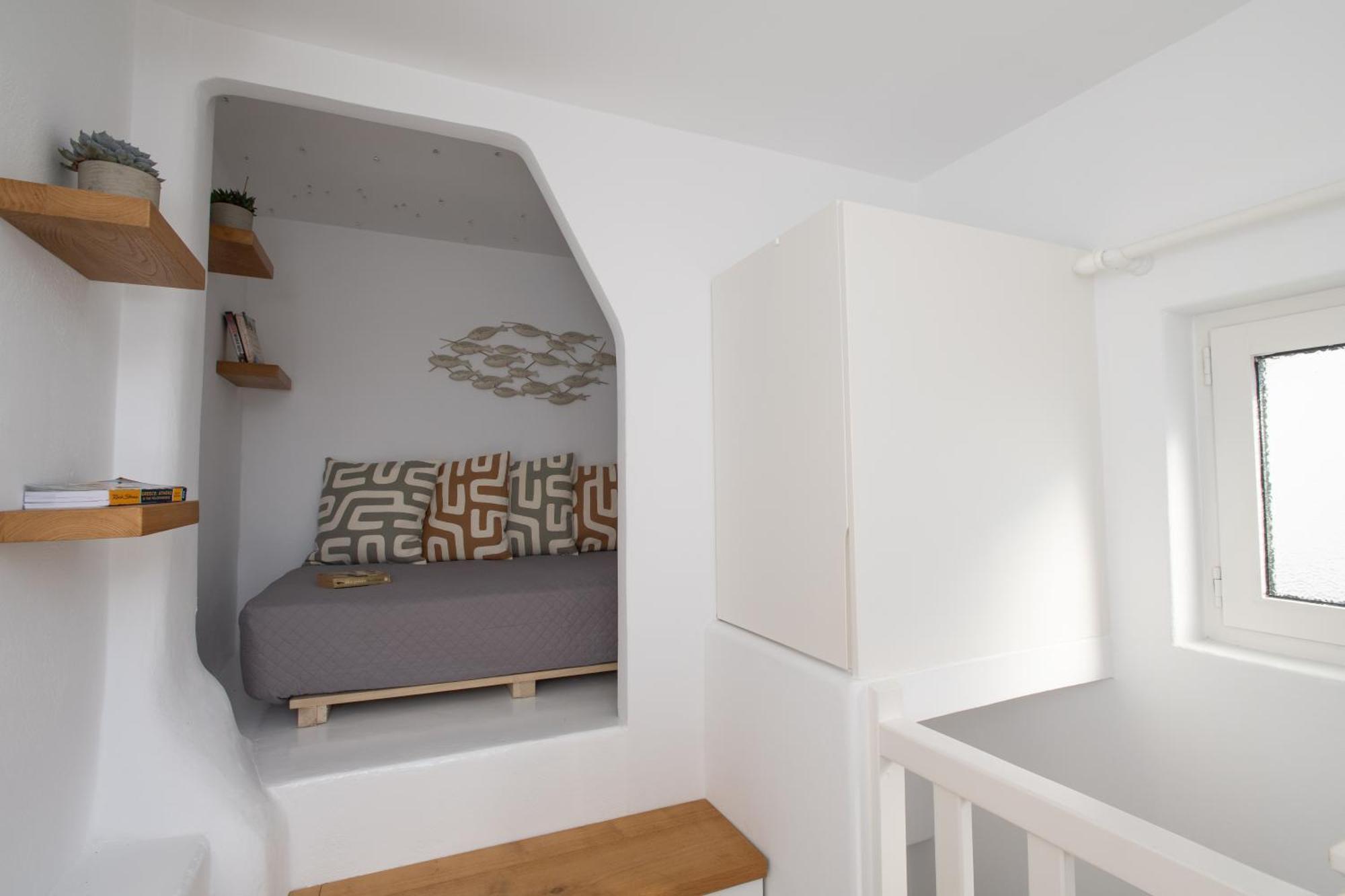 The Mykonos Bougainvillea Townhouse Mykonos Town Room photo