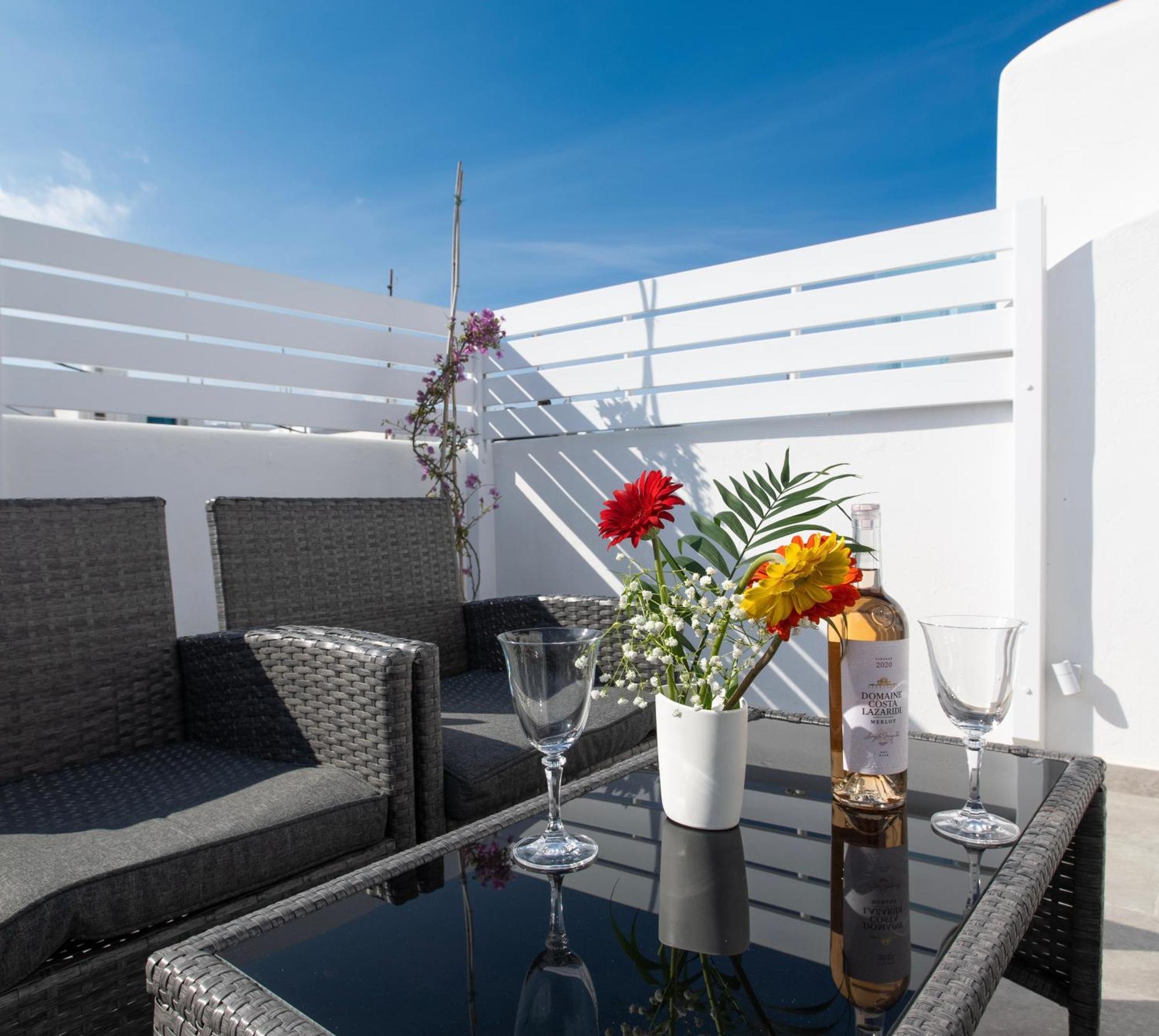 The Mykonos Bougainvillea Townhouse Mykonos Town Room photo